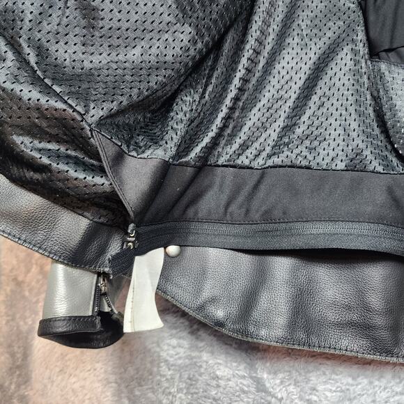 Leather ICON Overlord Lined and Armor Motorcycle Jacket  Size 3XL - Picture 2 of 9